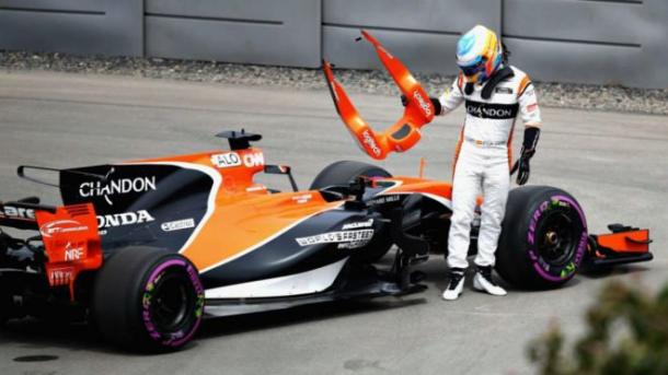 Fernando Alonso abandona en el Gran Premio de Canadá / Fuente: Twitter @PitLaneF1