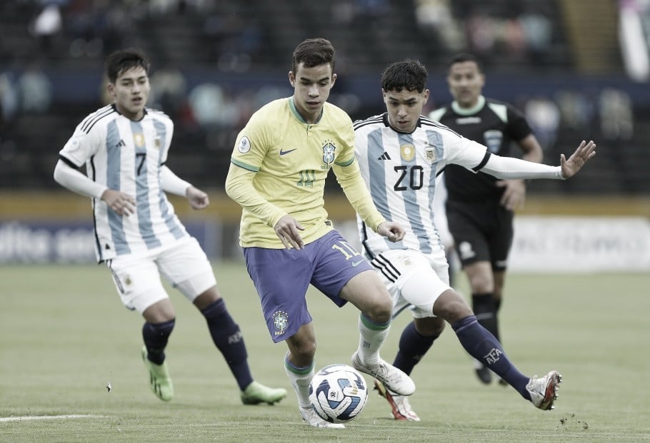 Argentina U20 in trouble at Sudamericano after 3-1 loss vs. Brazil