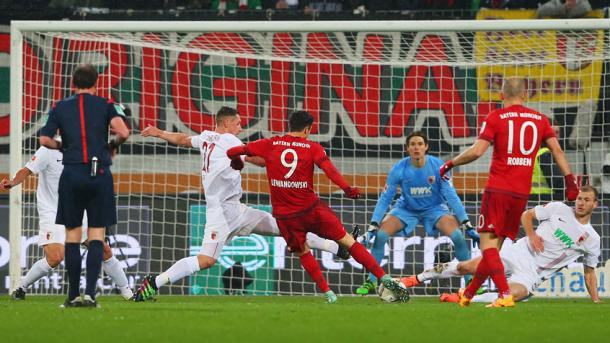 Remate de Lewandowski para abrir el marcador. // (Foto de fcbayern.de)