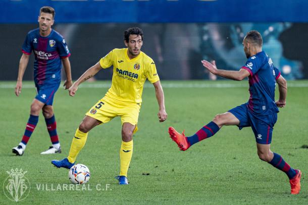 Dani Parejo, durante su primera aparición oficial como jugador del submarino amarillo | Fuente: Villarreal CF