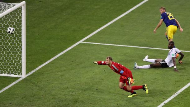 Neuer no pudo hacer nada con el remate de Toivonen | Foto: FIFA.com