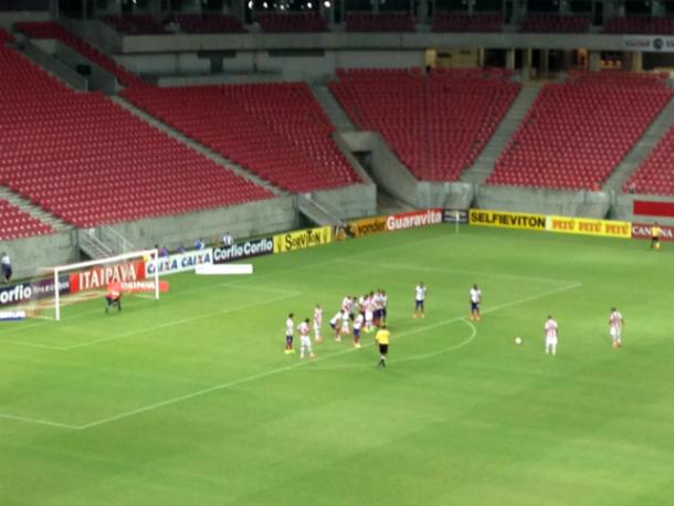 Equipes se enfrentaram no ano passado e o Timbu venceu por 1 a 0 (Foto: Divulgação/Náutico)