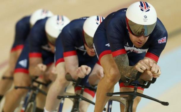 The Team Pursuit men on their way to the fastest qualifying round. | Photo: Telegraph