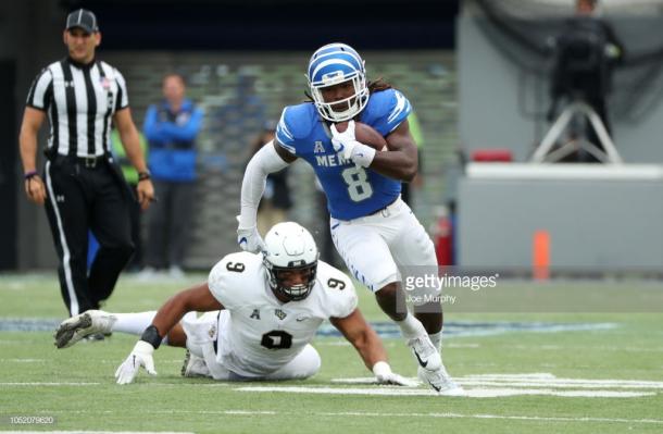 Darrell Henderson on the charge against UCF (image source: Joe Murphy/Getty Images)