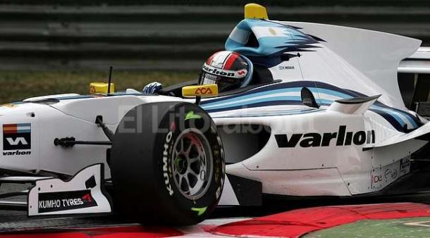 Regalia a bordo del formula de GP2. Foto: Diario El Litoral.