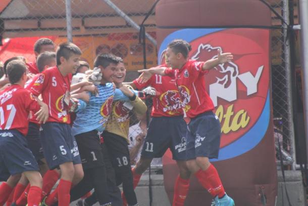 La unión del equipo, la clave de los finalistas.  | Foto: Corporación Deportiva Los Paisitas