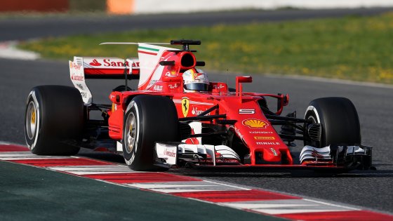 Vettel impegnato nei test del Montmelò