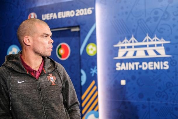 Pepe já está apto para entrar em campo com os companheiros de equipa // Foto: