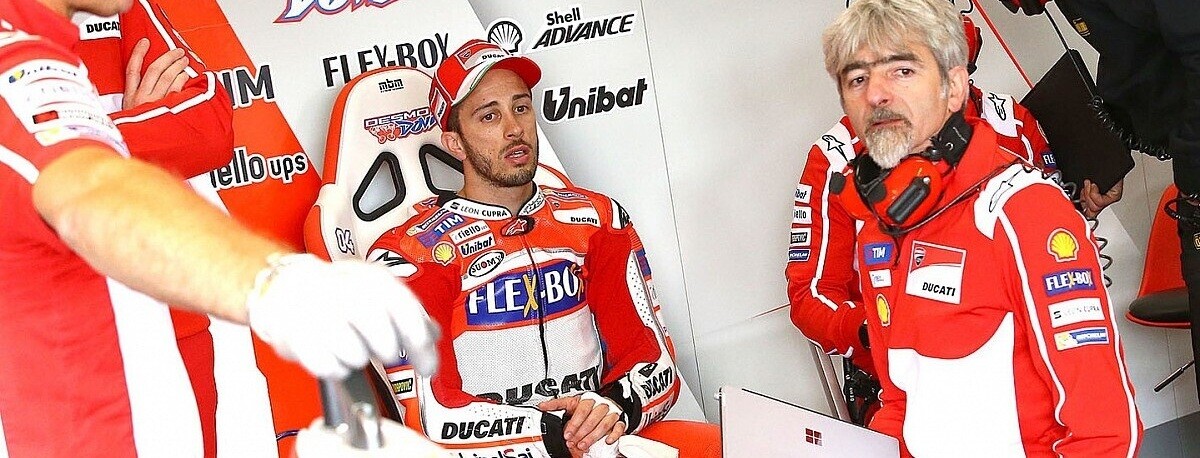Dovizioso y Dall'Igna juntos en el box de Ducati | Imagen: MotoGP