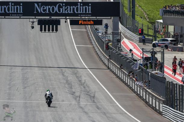 Laverty crossing the finish line in a disappointing and lonely last place - www.facebook.com (Eugene Laverty)