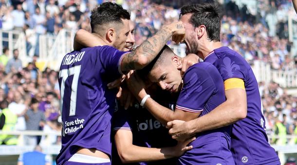 Stefano Pioli si appella alla forza del gruppo. Solo così, la sua Fiorentina potrà mettere in difficoltà la Roma di questi tempi.