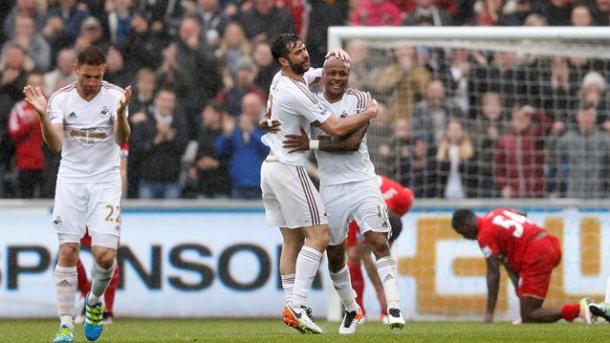 Ayew dopo il terzo e decisivo gol. Fonte: premierleague.com