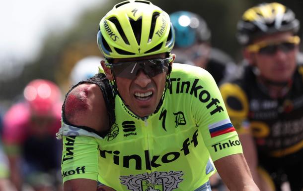 Contador tras la caída. | Foto: AFP