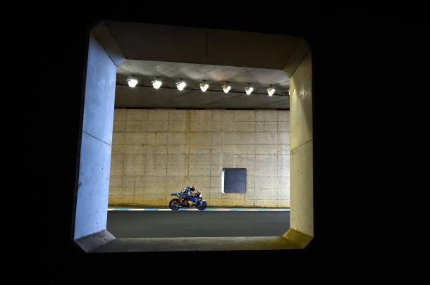 Tito Rabat in the tunnel - www.facebook.com (Team Estrella Galicia 0,0 Marc VDS)