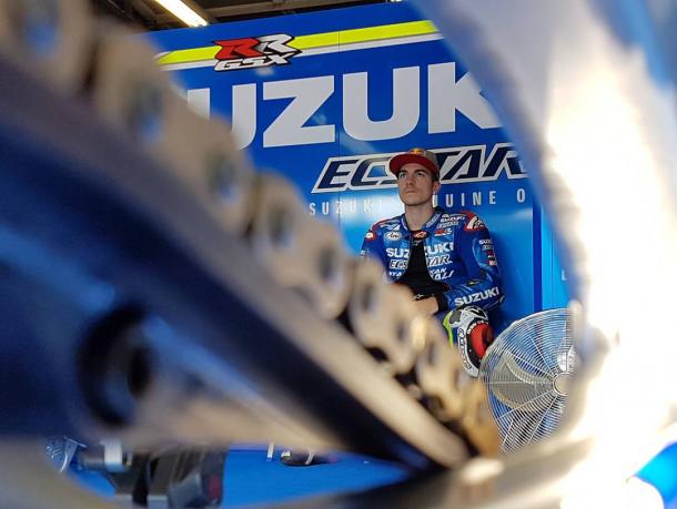 www.facebook.com (Team Suzuki Ecstar)