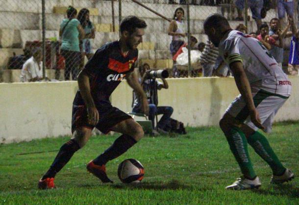 No começo da temporada, Prata só atuou quando titulares foram poupados (Foto: Williams Aguiar / Sport Club do Recife)
