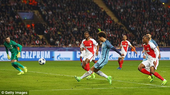 Sané remata a gol. Foto: Getty Images