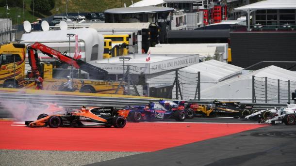 El incidente Kvyat. Foto: Fórmula 1