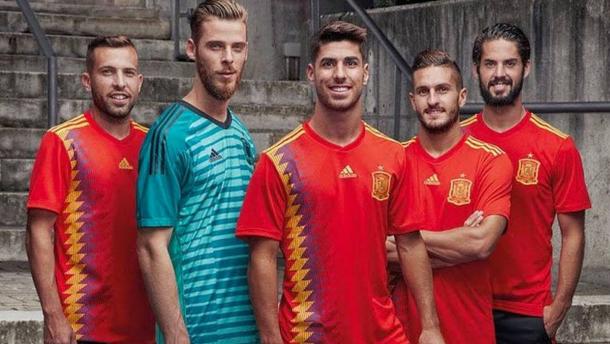 Camiseta titular de España.