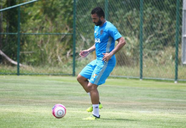 Ronaldo Alves foi o único zagueiro a se reapresentar no Leão para 2018 (Foto: Williams Aguiar/Sport)