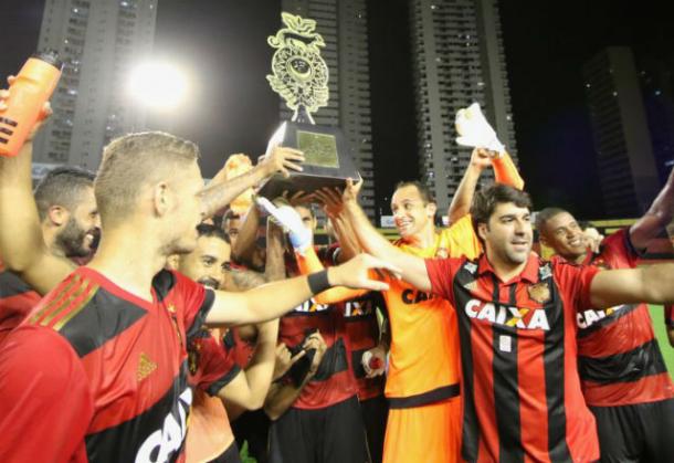 Leão conquistou tetracampeonato da Taça Ariano Suassuna na abertura da temporada 2018 (Foto: Anderson Freire/Sport)