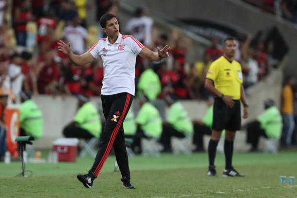 Maurício Barbieri foi expulso no segundo tempo (Foto: Gilvan de Souza/ Flamengo)
