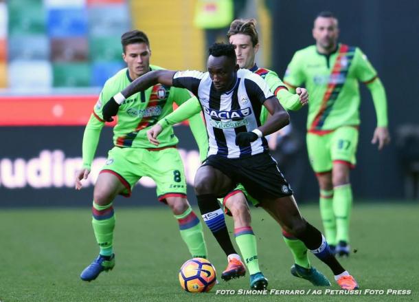 Fofana contro il Crotone. Fonte: www.facebook.com/UdineseCalcio1896