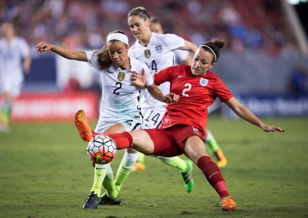 U.S. attacker Mallory Pugh (Left) was causing the English defense troubles in the match on Thursday. Photo provided by Mike Carlson-Associated Press.  