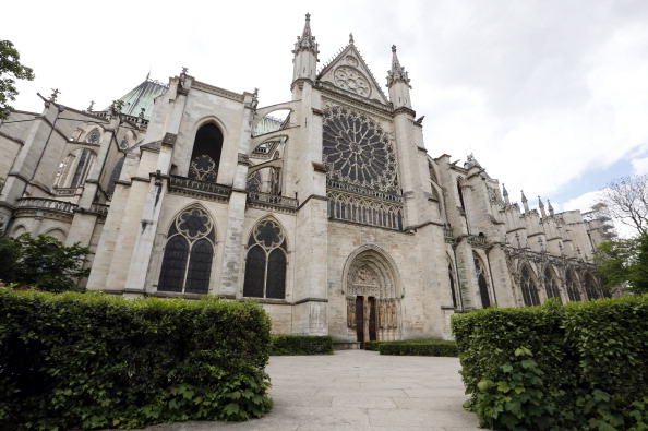 La Basílica de Saint Denis, en tornó a la que creció la sede de la Euro. // Foto: Getty Images