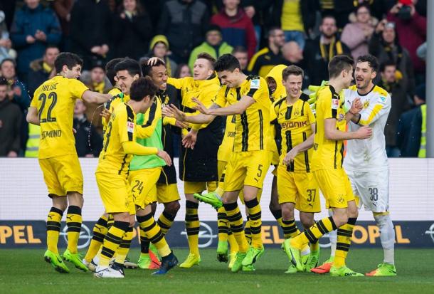 Borussia de Dortmund celebrando la victoria | Foto: Borussia de Dortmund