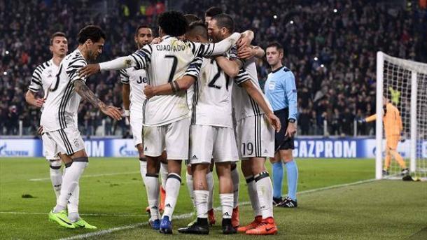 I bianconeri festeggiano il gol di Dybala al Porto in settimana. | eurosport.com