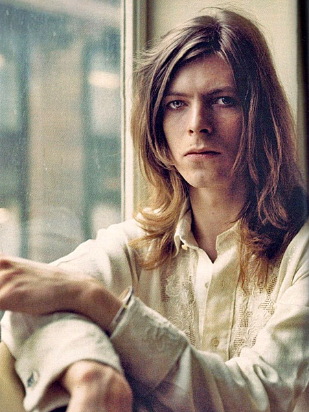 David Bowie en los primeros años de carrera (1971). Fuente: Davidbowie.com