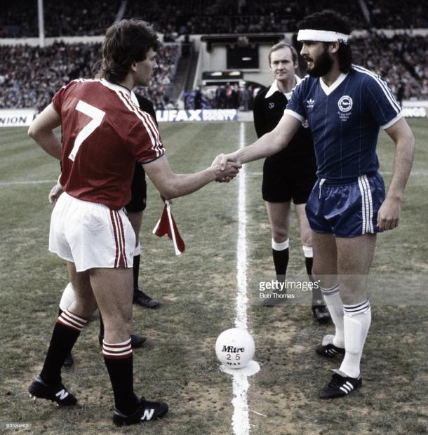 Captain's Bryan Robson and Steve Foster before the 1983 FA Cup final replay (Photo: Bob Thomas / Getty Images)