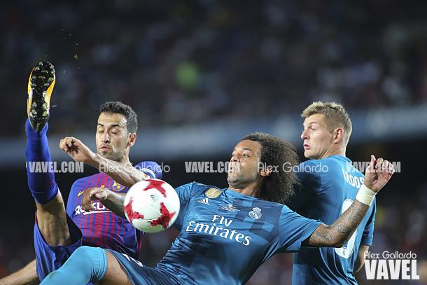 El clásico estuvo muy reñido a nivel defensivo | Foto: Álex Gallardo - VAVEL