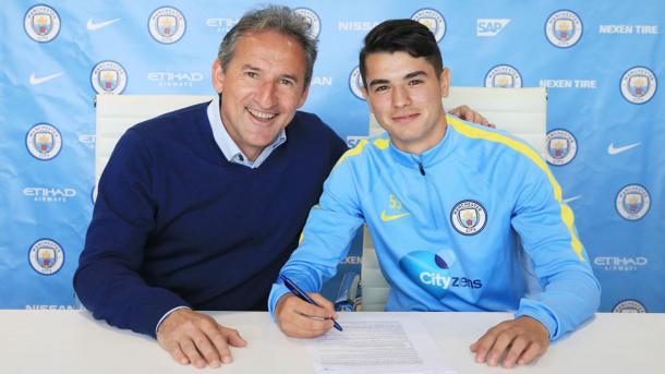 El hipano-marroquí firmó un contrato de tres años con el Manchester City en septiembre de 2016 | Foto: Web Oficial del Manchester City