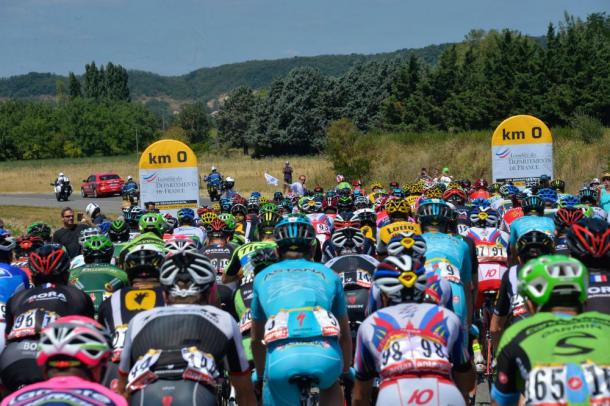 Kilómetro 0, empieza un nuevo Tour. | Foto: ASO / Le Tour de France