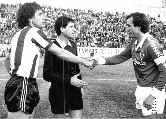 Carlos Trasante y Pepe Vidaña antes de un derbi | Foto: sportcartagena.es