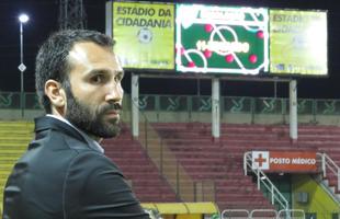 Sérgio Vieira busca a primeira vitória comandando o Coelho (Foto: Carlos Cruz/ América FC)