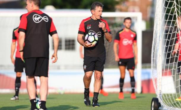 Saint's training under the watchful eye of Puel | photo: Daily Echo