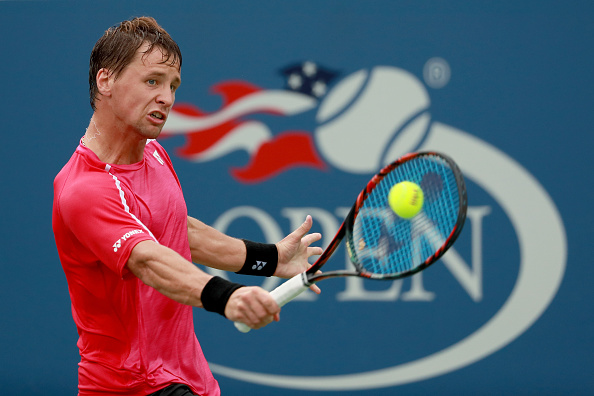 Ricardas Berankis plays a shot to Dominic Thiem during the US Open (Photo: Michael Reaves/Getty Images) 