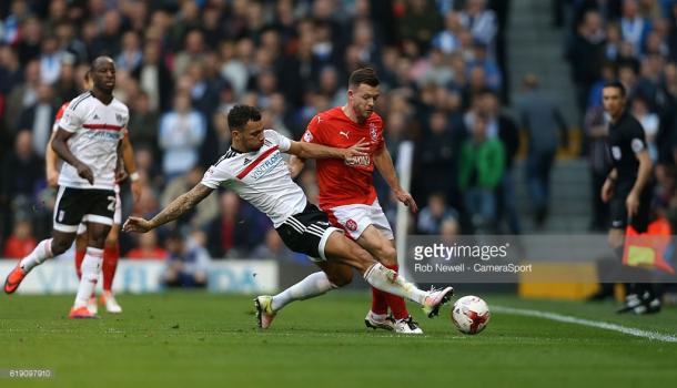 Bunn in action against Fulham last season. | Photo: Getty/Rob Newell - Camera Sport.