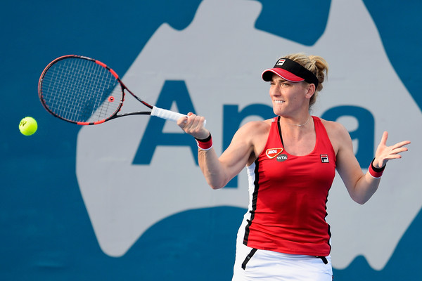 Babos hits a forehand in the match | Photo: Brett Hemmings/Getty Images AsiaPac