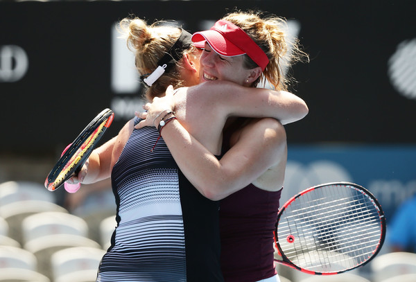 Babos and Pavlyuchenkova embrace after their triumph in Sydney | Photo: Matt King/Getty Images AsiaPac