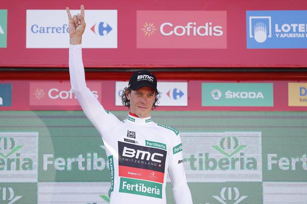 Daniel Oss, con el maillot blanco de la combinada. | Foto: La Vuelta