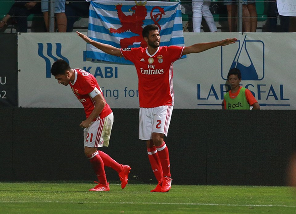 Lisandro celebrando su gol de la primera jornada. Foto: @slbenfica.