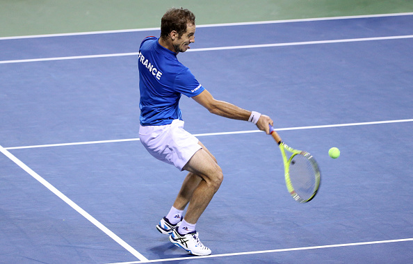 Richard Gasquet strikes a forehand (Phoito: Jean Catuffe/Getty Images)