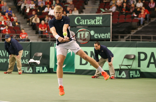 Kyle Edmund hits a backhand (Photo: Andre Ringuette/Getty Images)