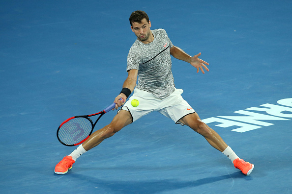 Grigor Dimitrov hits a forehand shot (Photo: Pat Scala/Getty Images)