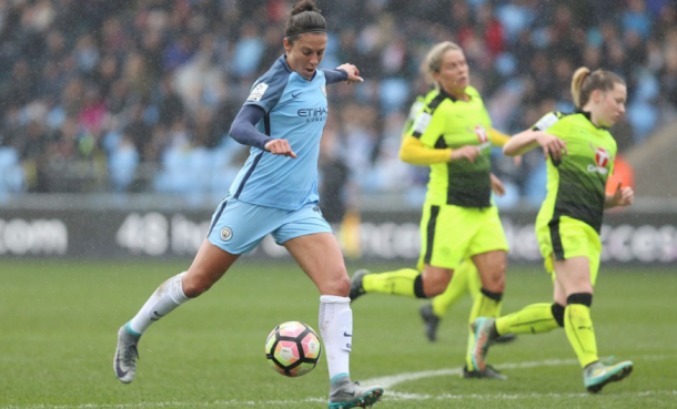 Carli Lloyd goes for goal. Source: Manchester City Women