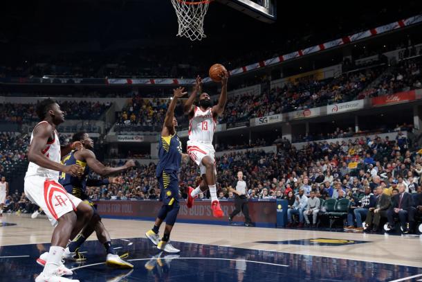 James Harden sigue al mismo nivel de la pasada temporada | Foto: Twitter @HoustonRockets